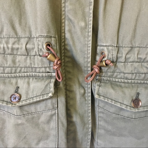 🟠 2/$20 H&M LOGG Utility Jacket - Army Green (8) - Picture 4 of 13